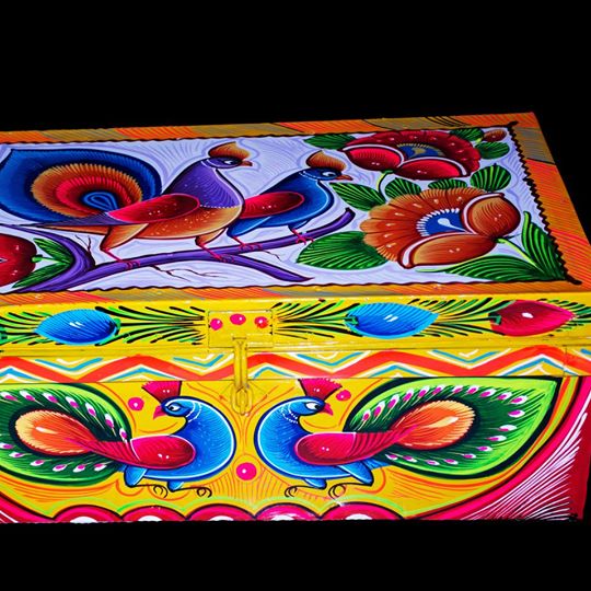 23350097_2076568749050479_2967702855416283136_n Rickshaw Paint Trank