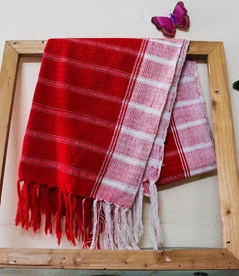 24202894_1891195244242618_599281979426340864_n Loom shawl