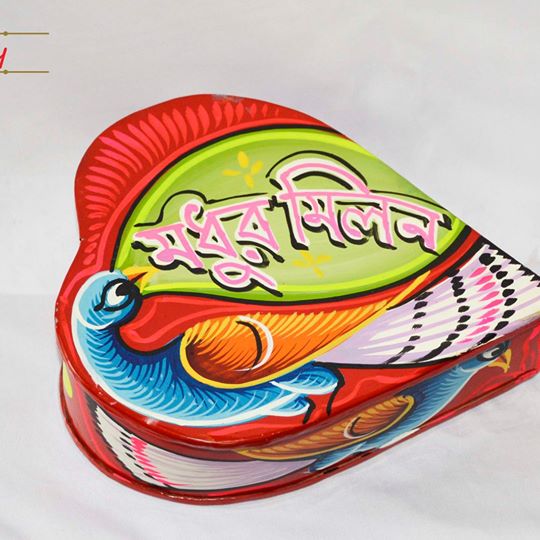 32222159_1938521302824867_3231765201485299712_n Ornaments Box