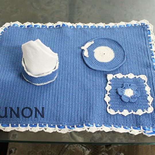 29964637_1864451106899517_6071405730001321984_n Placemat