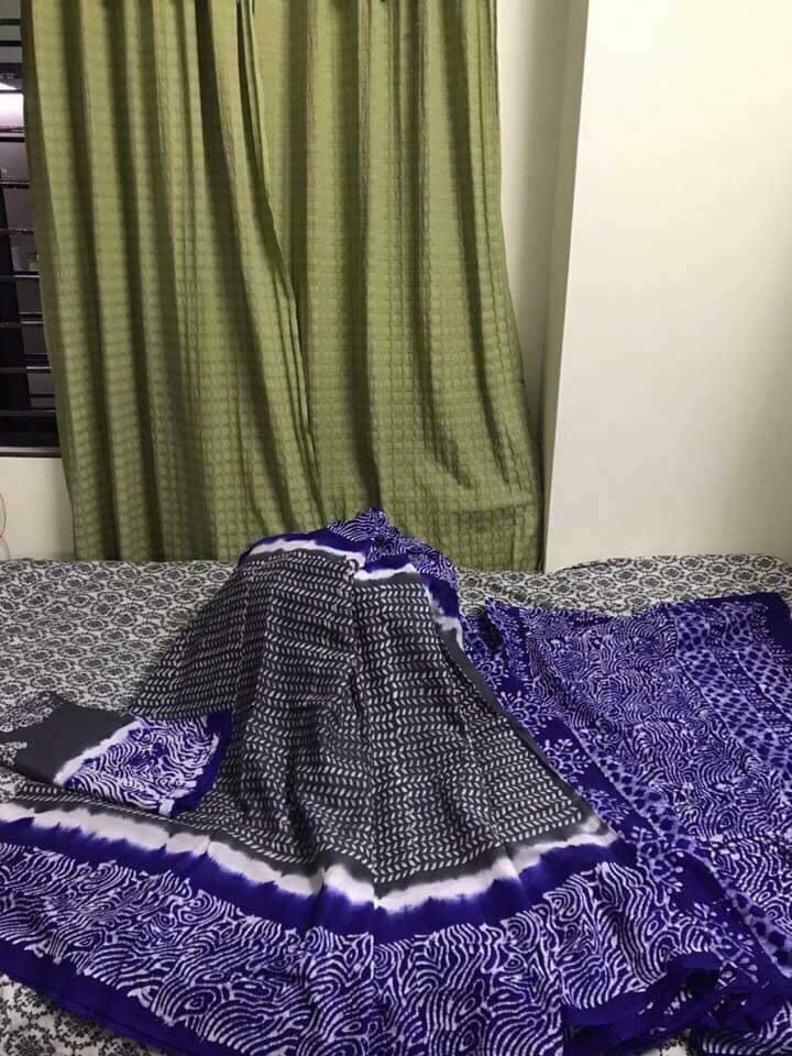 45355420_1017547871758648_3045050410348838912_n সুতি মোম বাটিকের শাড়ী