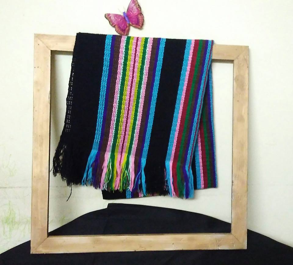 45517197_2214119815305236_1055727300936466432_n Woolen Shawl