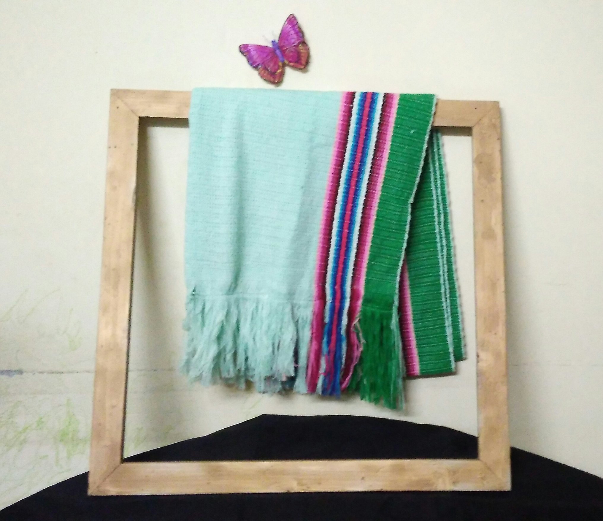 45593360_2214124385304779_4936296146260721664_o Woolen Shawl