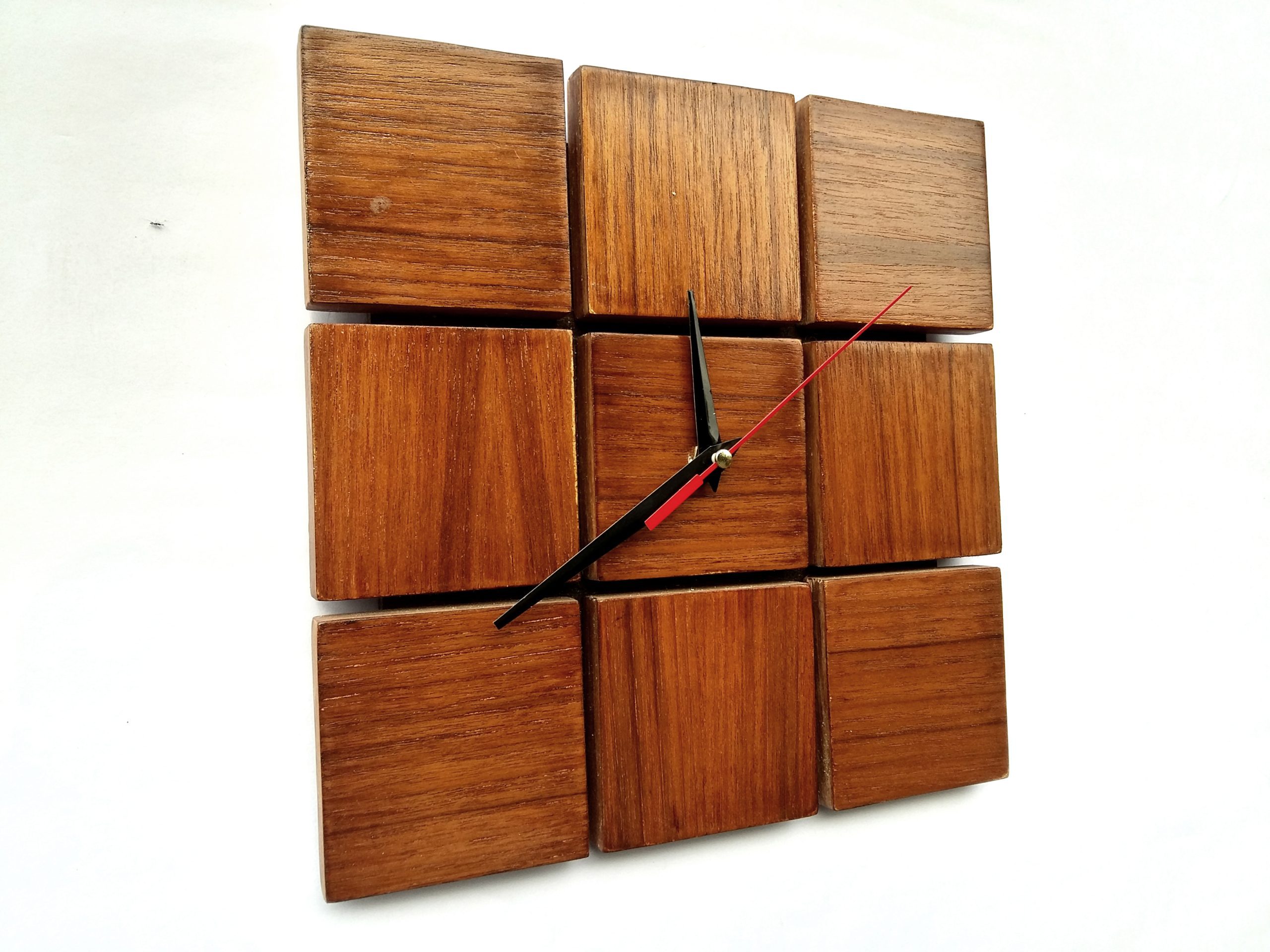 20180811_174323_Richtone(HDR) Wall Clock