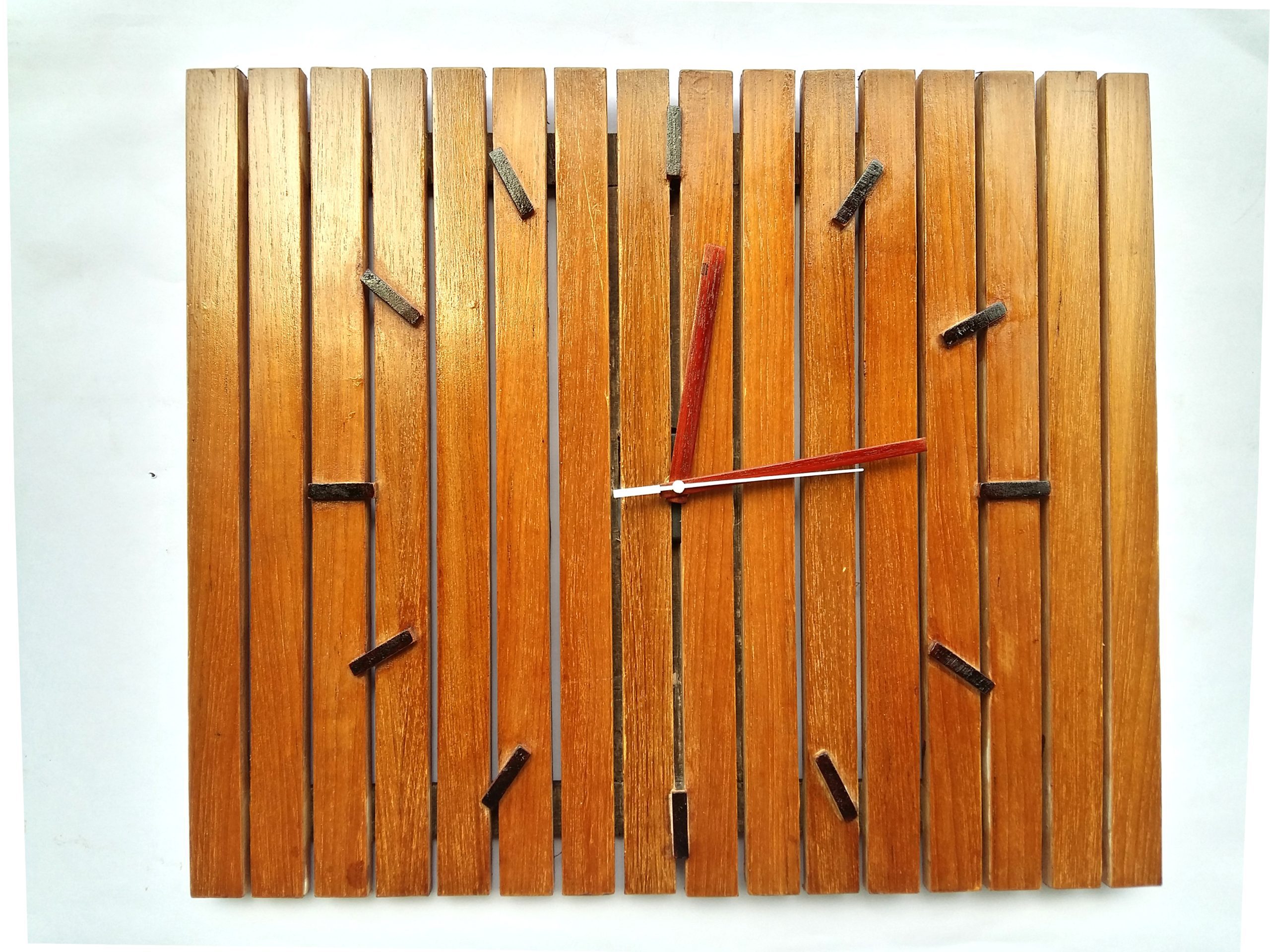 20180814_173155_Richtone(HDR) Wall Clock