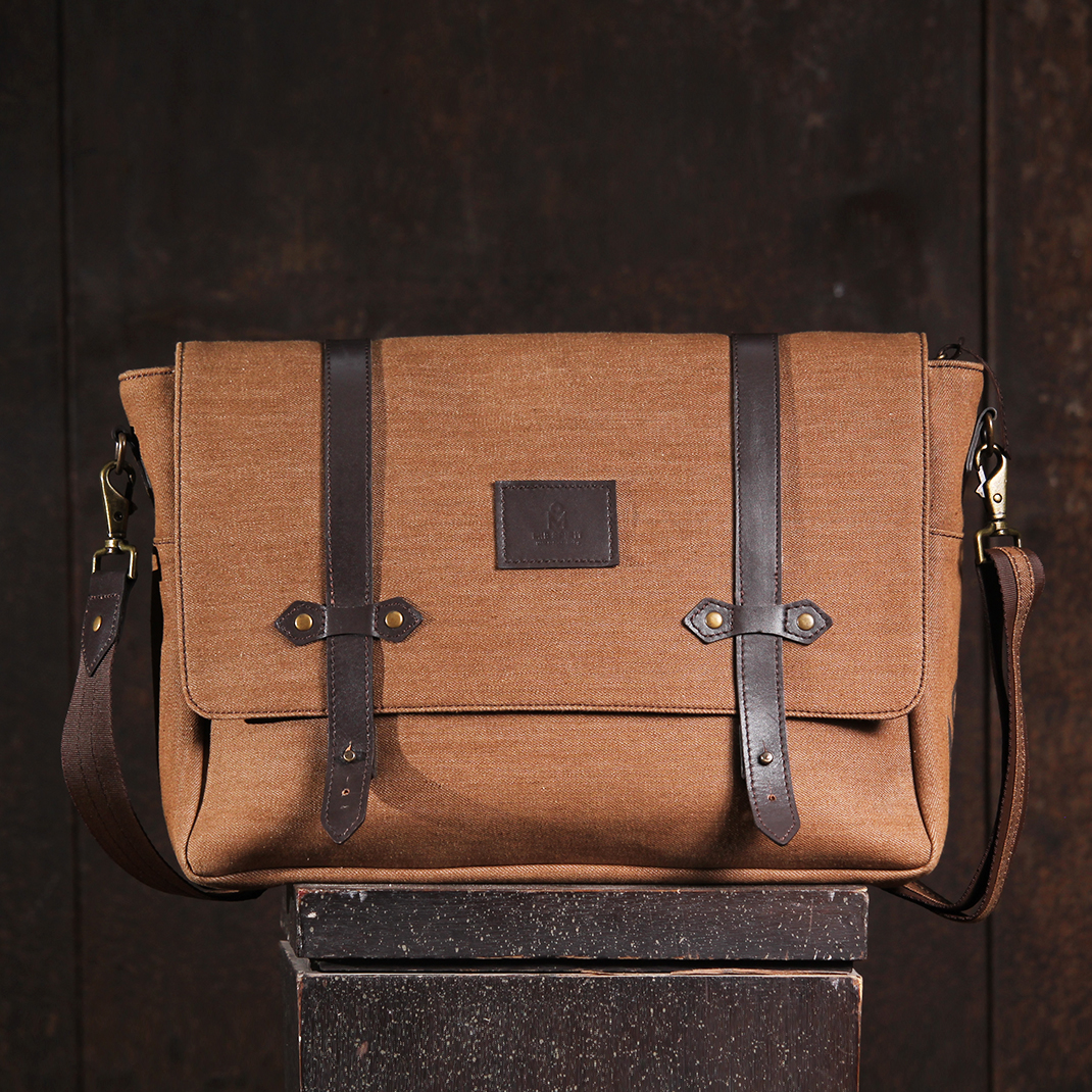 3.1 Messenger Bag