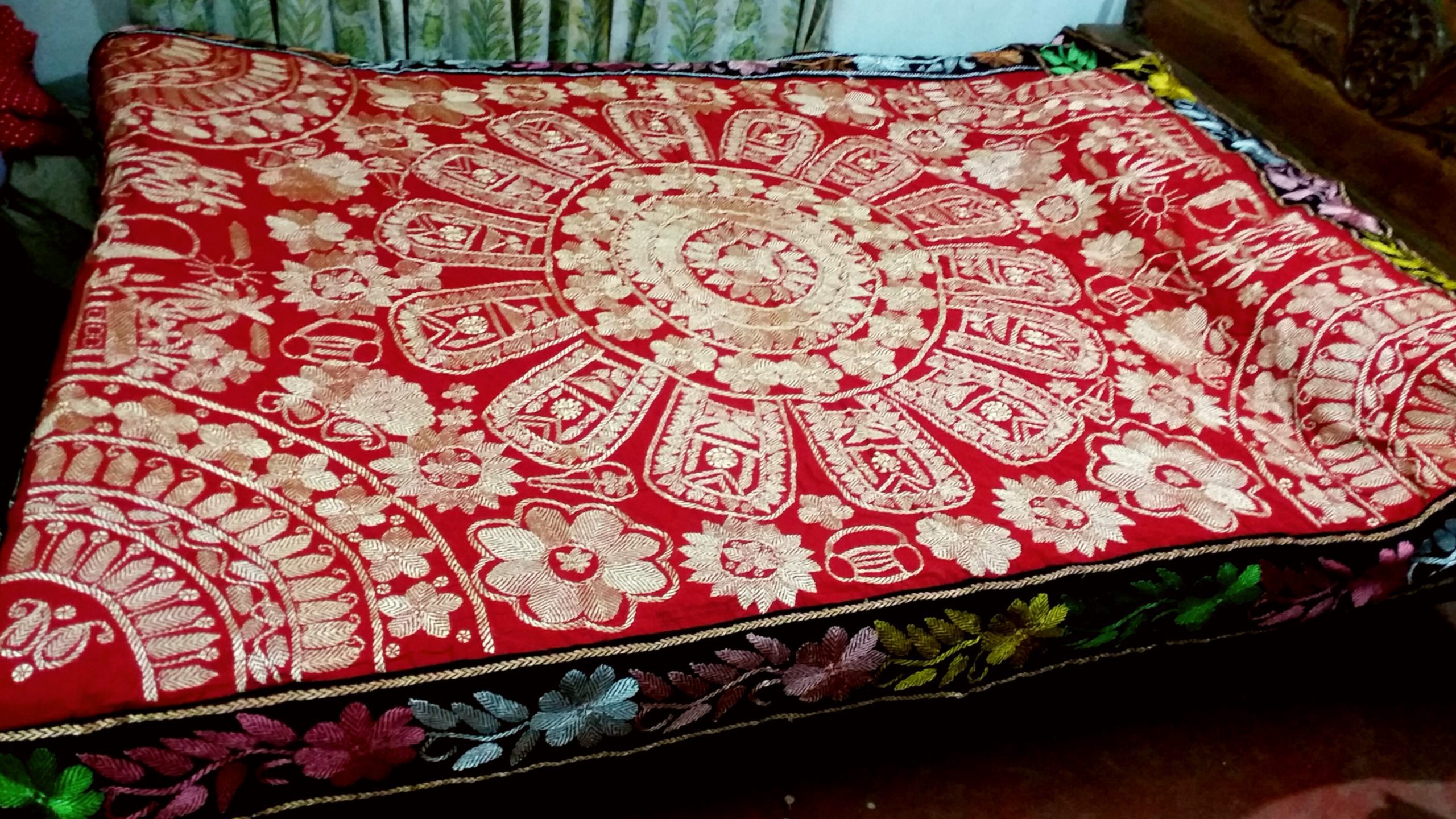 PicsArt_12-26-03.14.37 Cut work Bed sheets