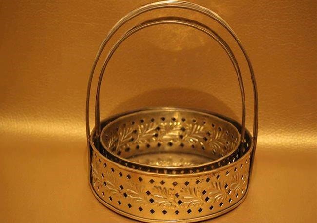 52020676_2375409729159823_6908035788412289024_n Brass Nakshi Dala