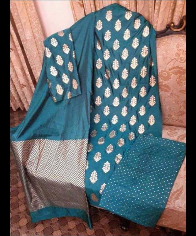 8 Unstitch Salwar Kamiz