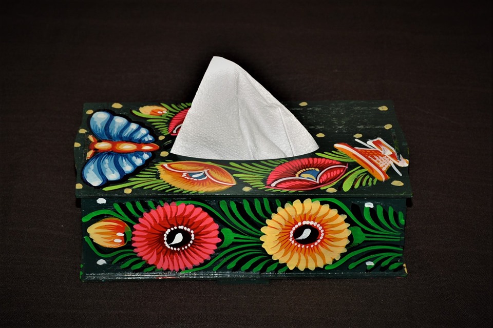 64239119_2553279464722601_7767106402404794368_n Rickshaw Painted Tissue Box