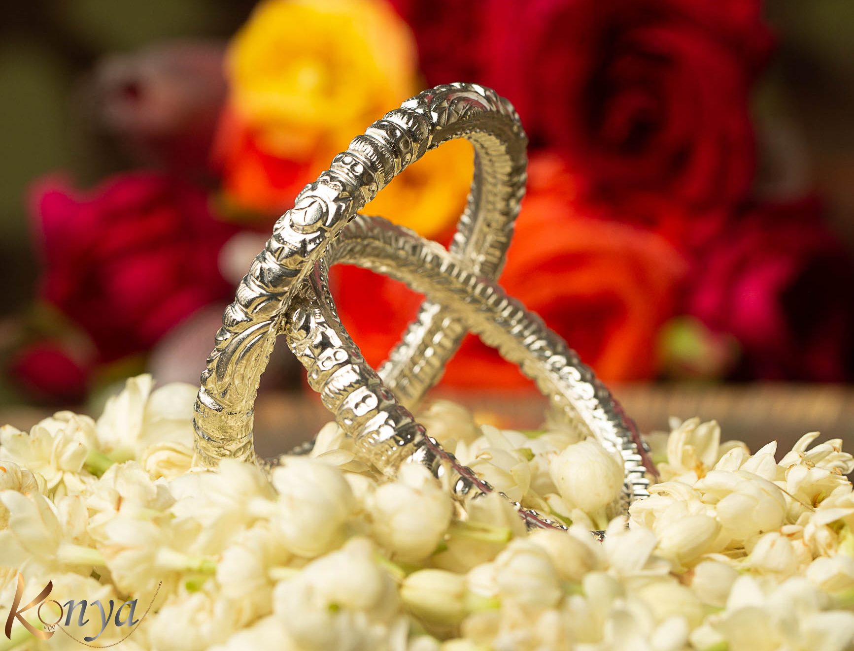 69744068_2122864238014916_6918580951031218176_o Bangles