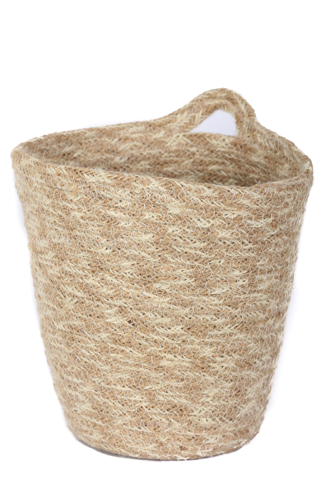 Hanging Jute Basket Hanging Jute basket