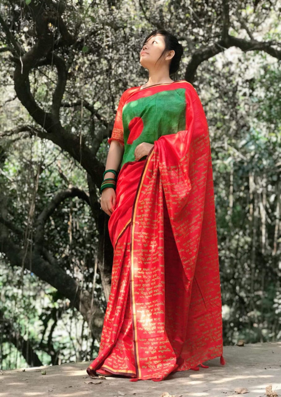 WhatsApp Image 2019-12-04 at 2.15.06 PM (1) Hand Painted Half Silk Saree