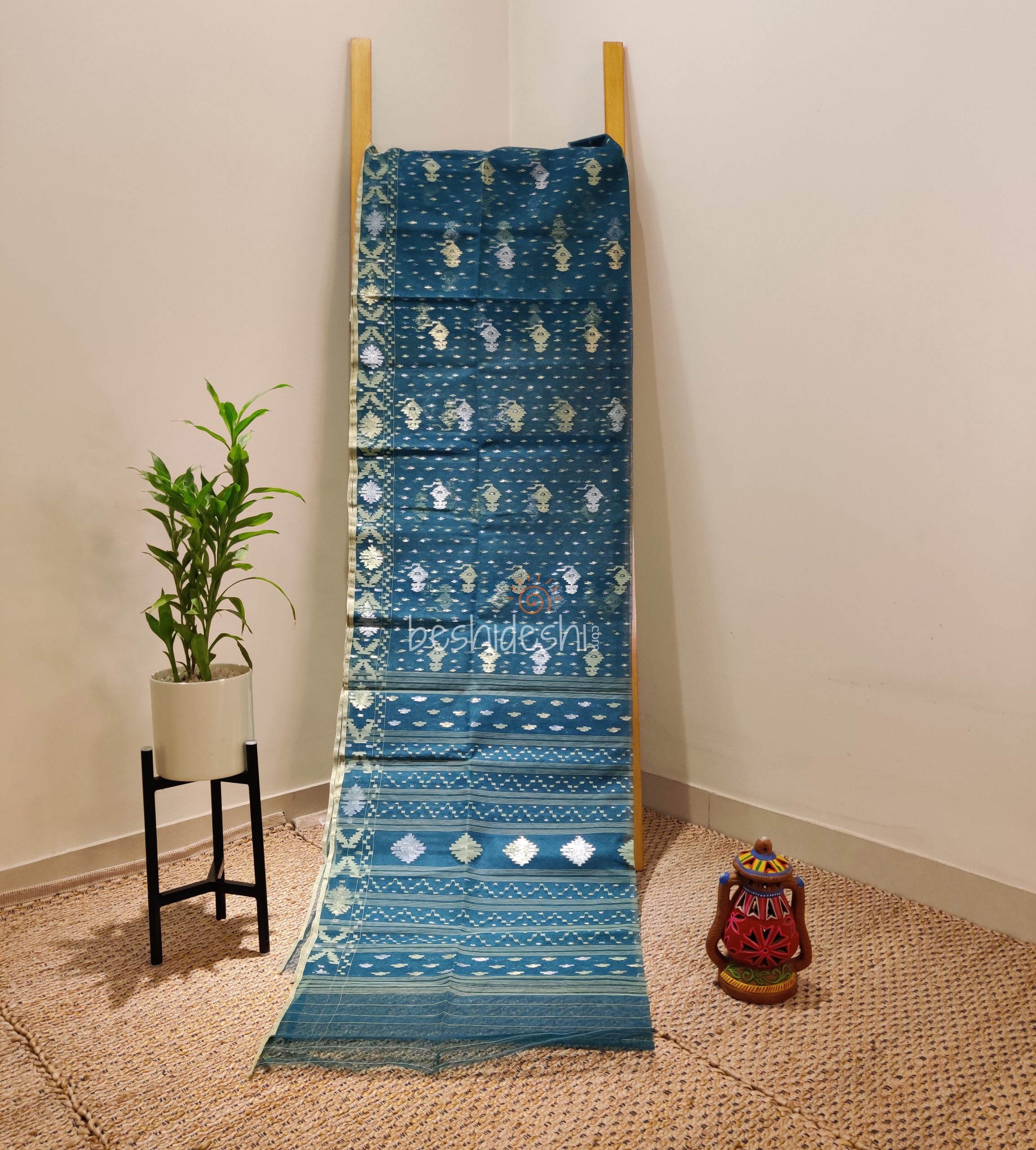 Born Royal, Current Price 21,000tk Jamdani Saree