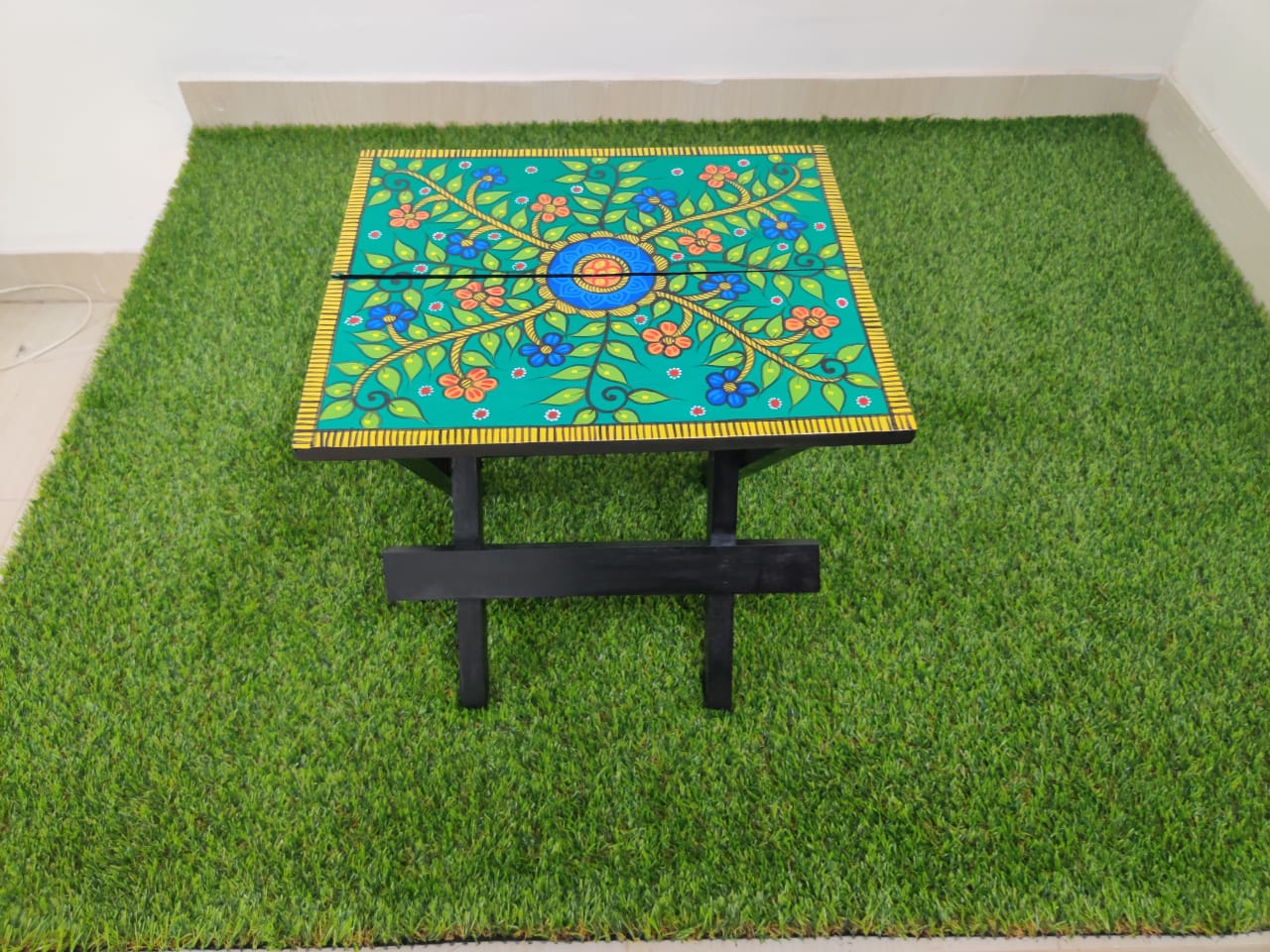 Hand Painted Folding Table Beshi Deshi