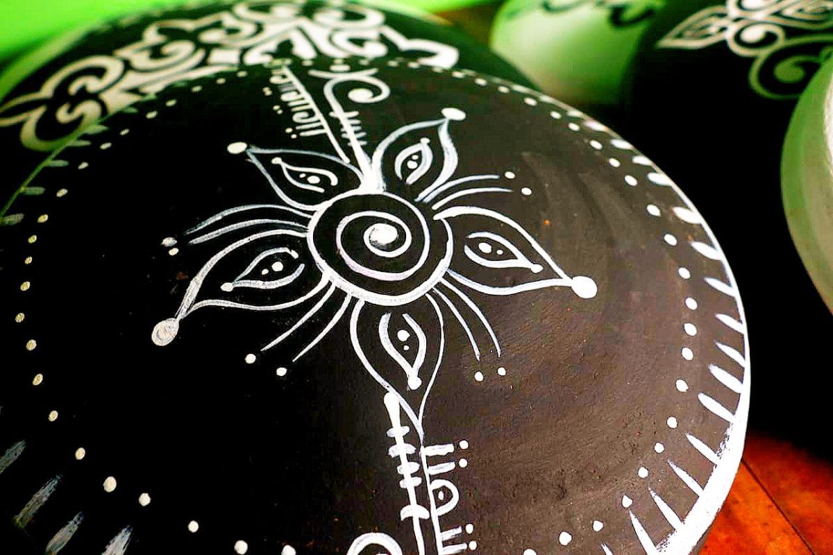 Pottery painting Alpona design