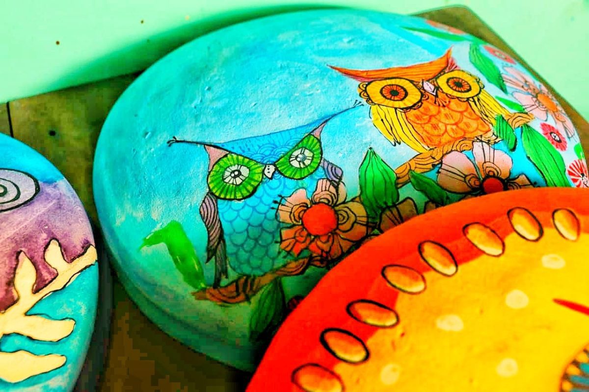 Pottery Painting of Two Cute Owls