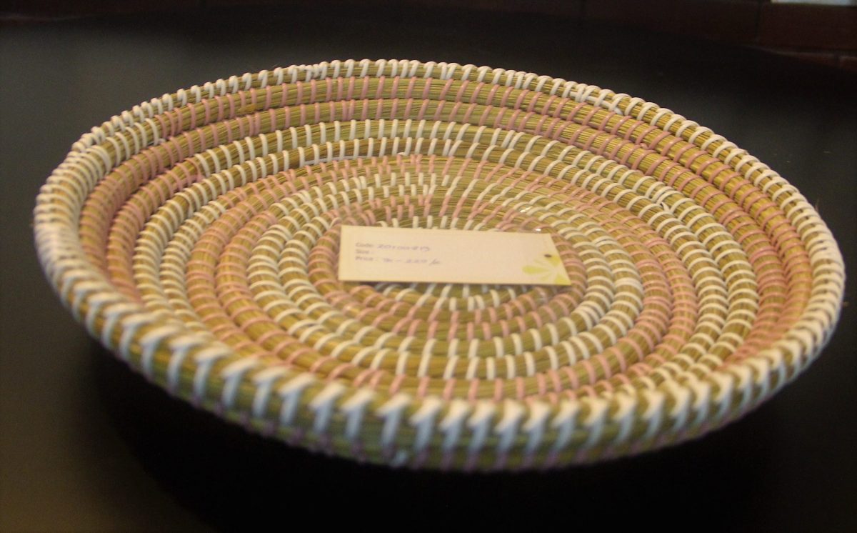 Large round tray / African design wall piece