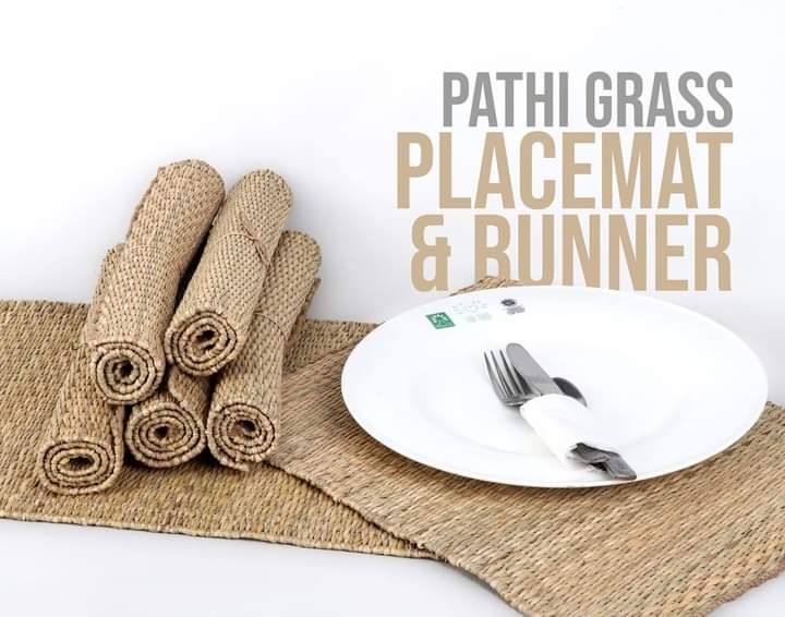 1 Placemat & Runner Set