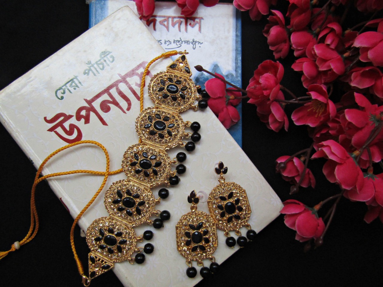 14 Choker Jewelry Set