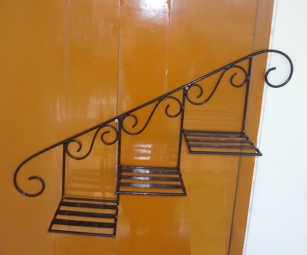 Stair Wall Hanging Planter Shelf