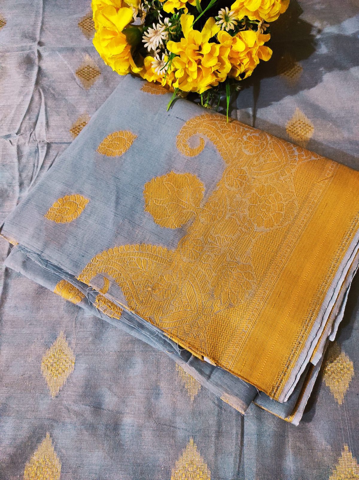 Desi Katan Salwar Kamiz