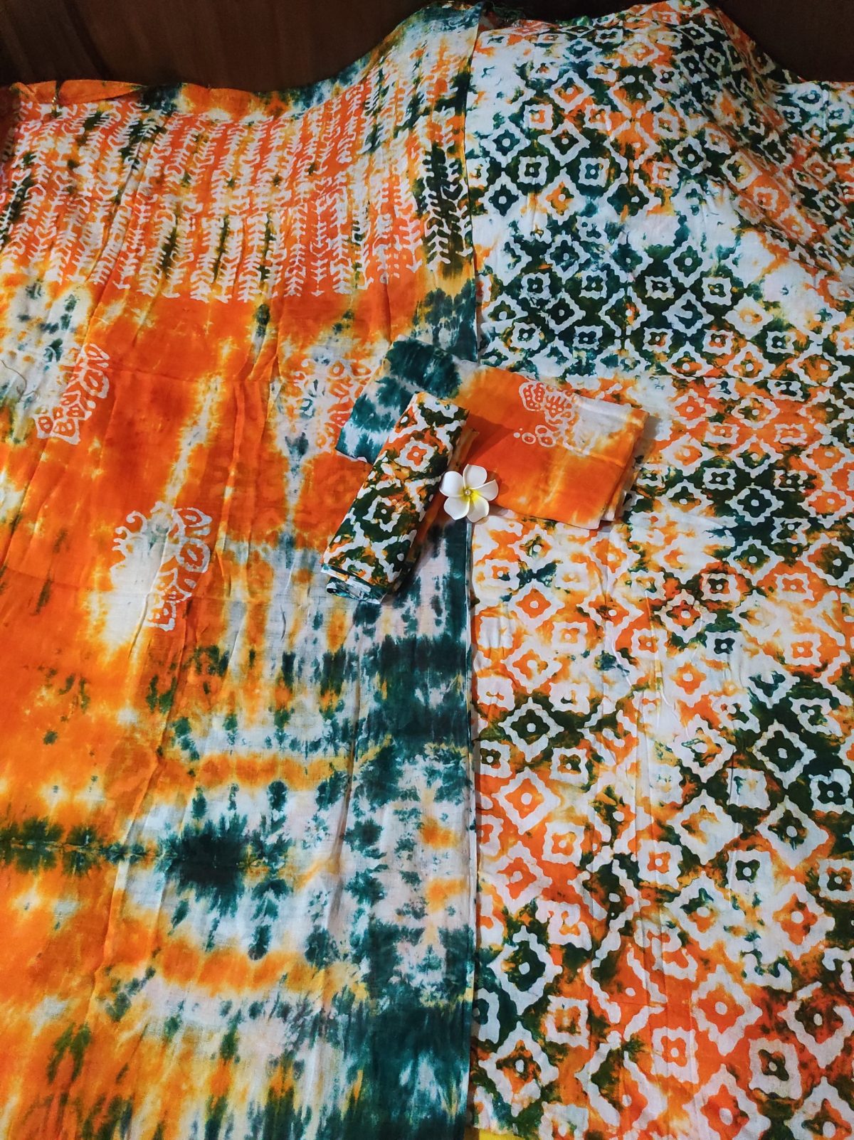 Vegetable Batik Salwar Kamiz