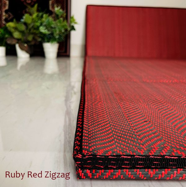 red1-600x601 RELAX FLOOR MATTRESS – RUBY RED ZIGZAG SLEEPING MAT