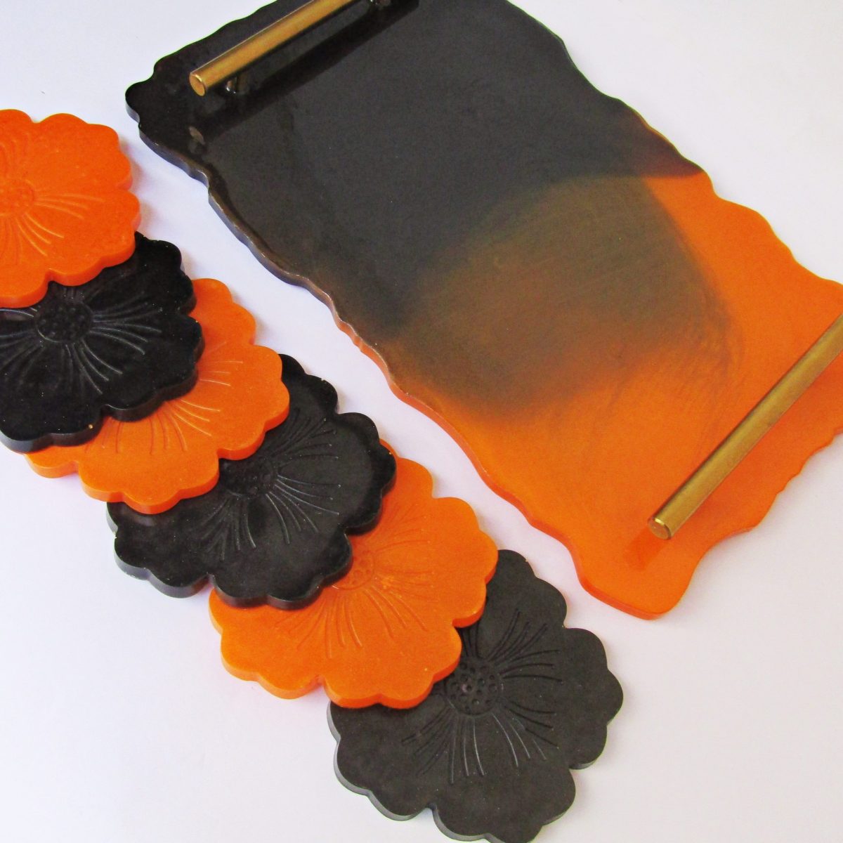 Handmade Resin Dual Tone Tray & Coaster Set