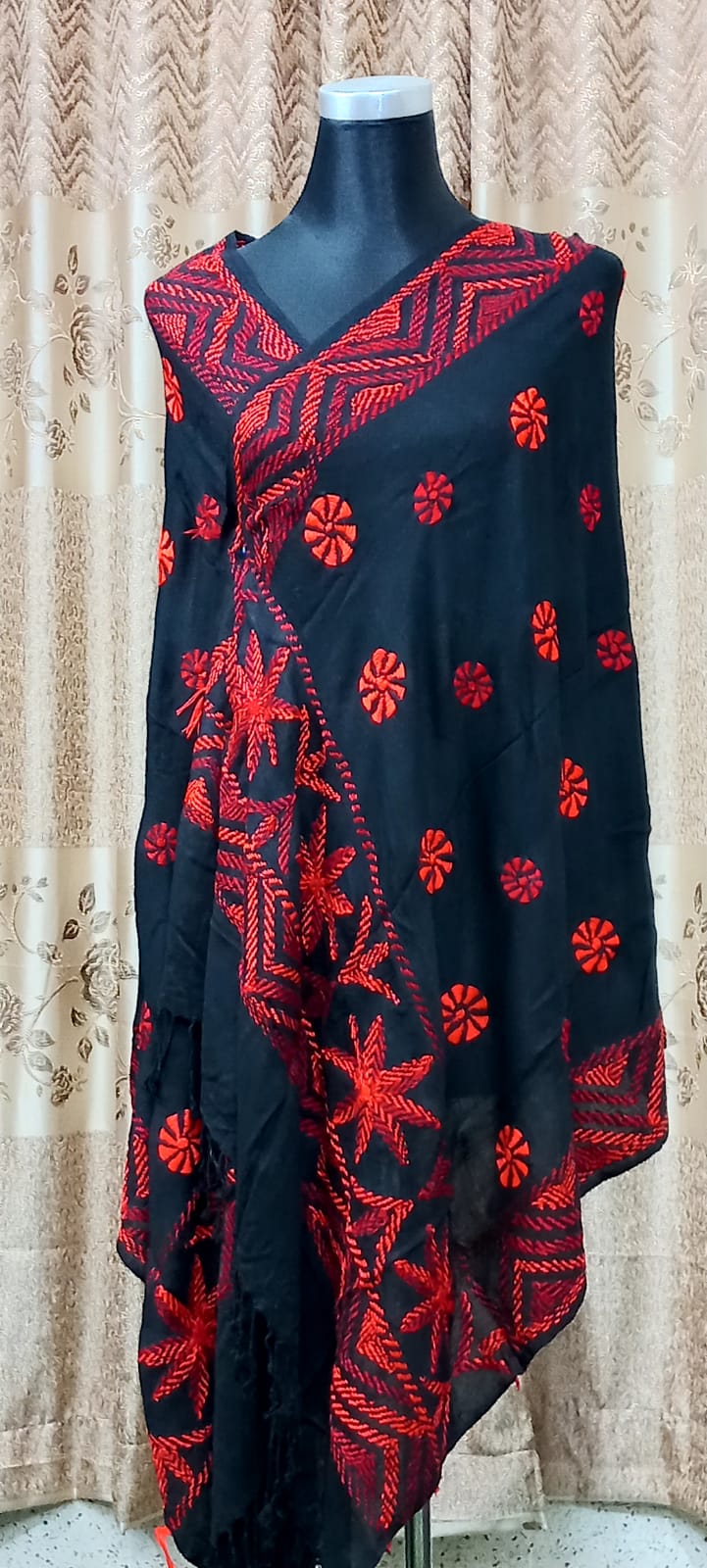 WhatsApp Image 2021-11-11 at 6.17.17 PM Handloom Nokshi Stitch Shawl