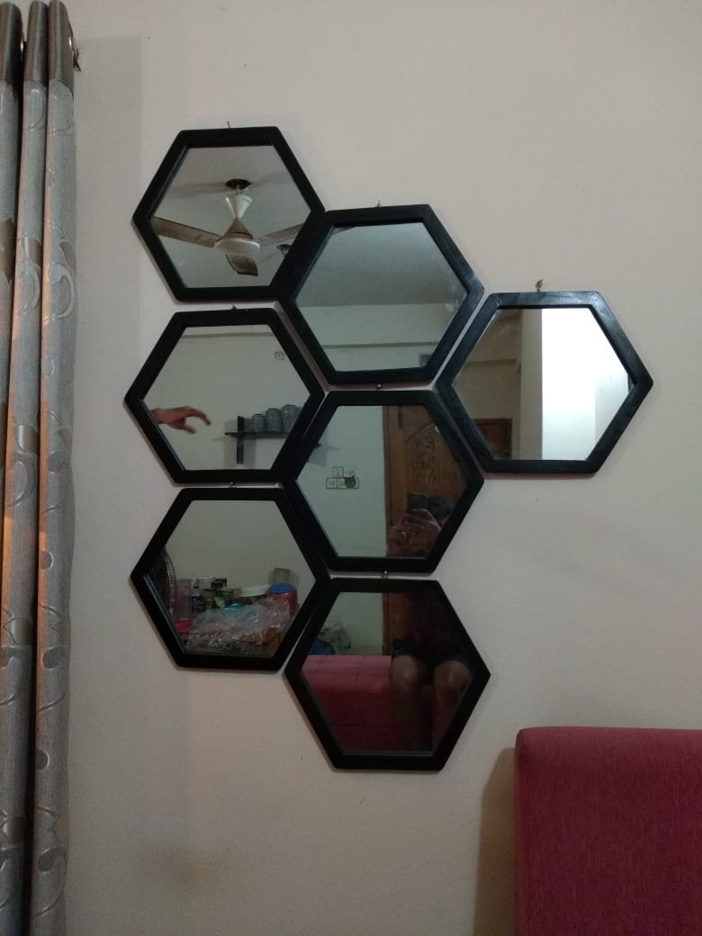 WhatsApp Image 2022-01-01 at 2.02.12 PM Decorative Wall Hanging Mirror (7Pcs Set)