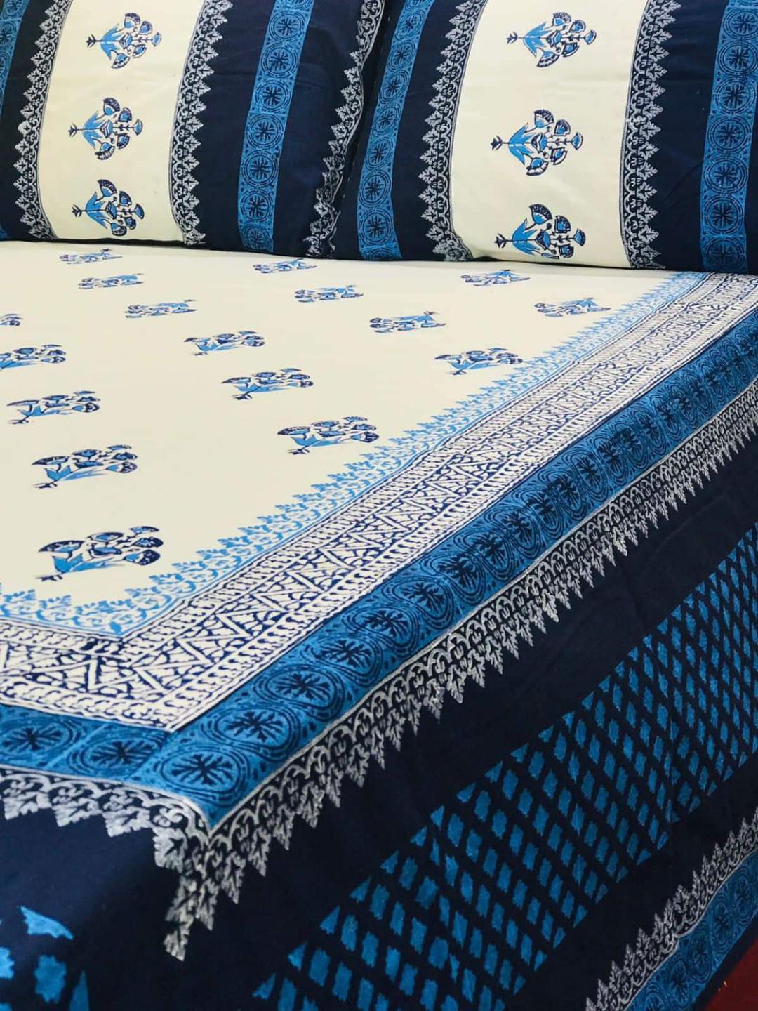 271842836_5224451610922505_8727426519215206889_n Block Printed Bed Sheet Set