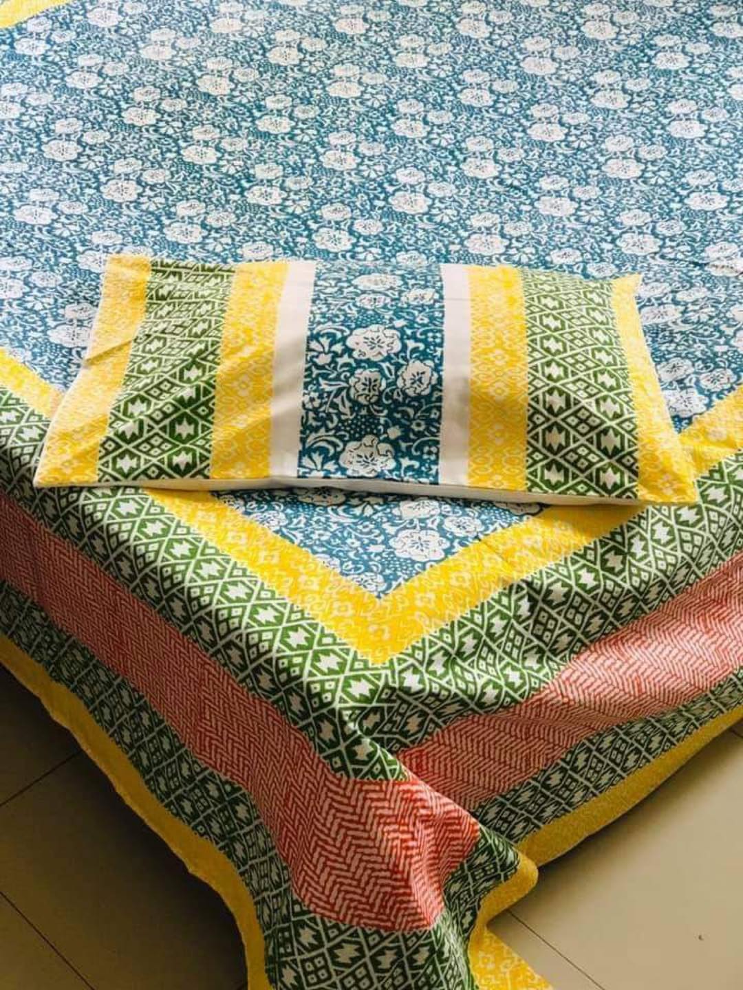 271892493_5224451760922490_6689023614170253023_n Block Printed Bed Sheet Set