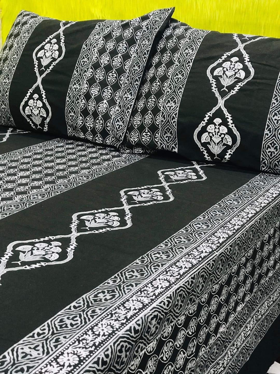 272264658_5224451937589139_7069152476905434833_n Block Printed Bed Sheet Set