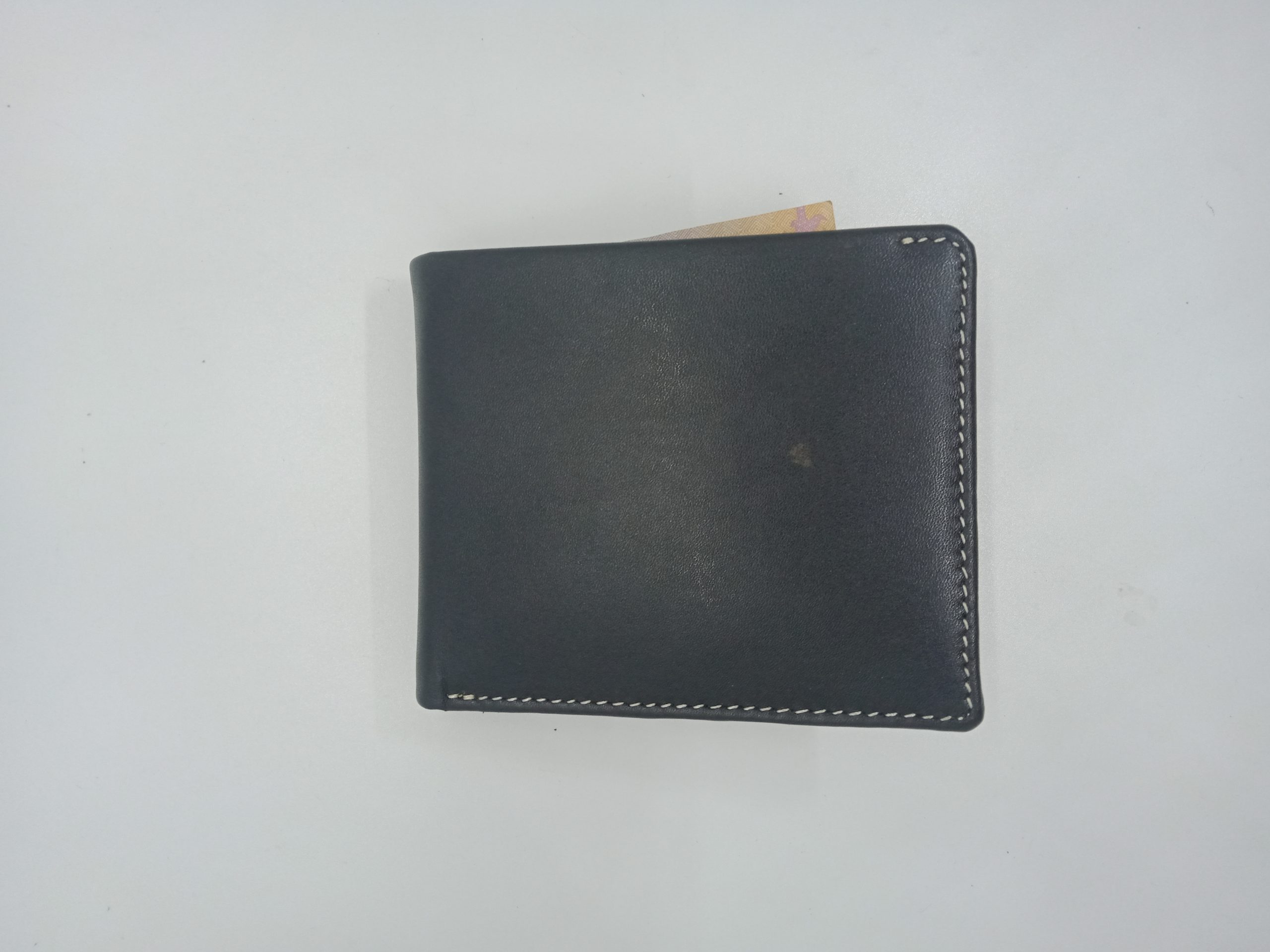 IMG20220131194422 Elegant Leather Wallet