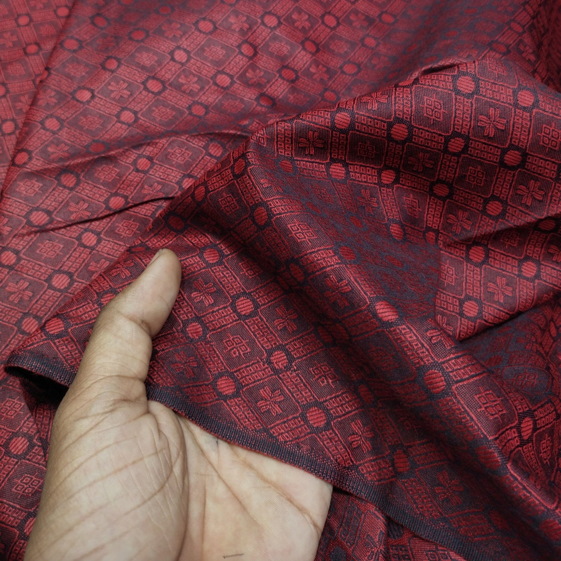 277003882_2500612343420160_3133011914366277999_n Exclusive Design Khadi Saree