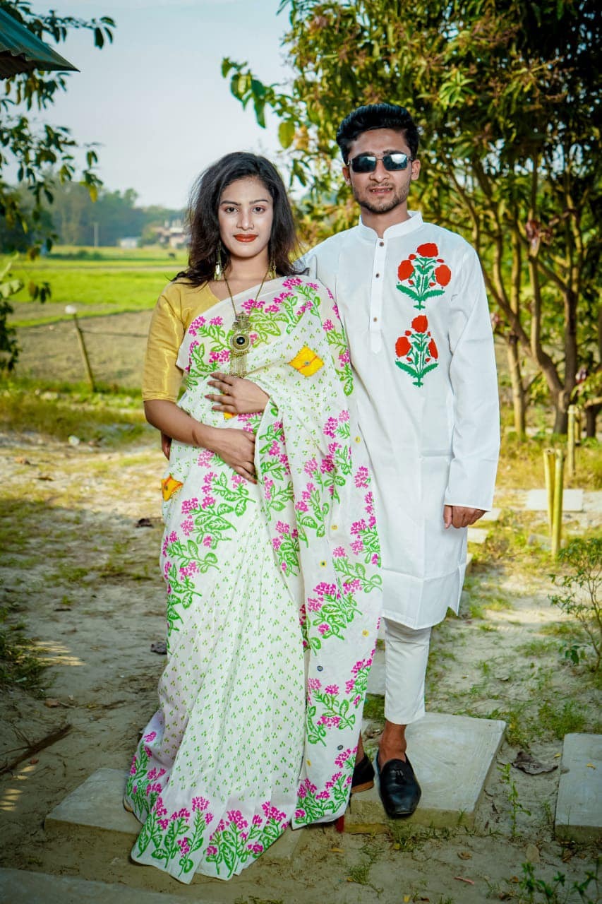 WhatsApp Image 2022-03-29 at 11.28.08 AM (1) Exclusive Saree