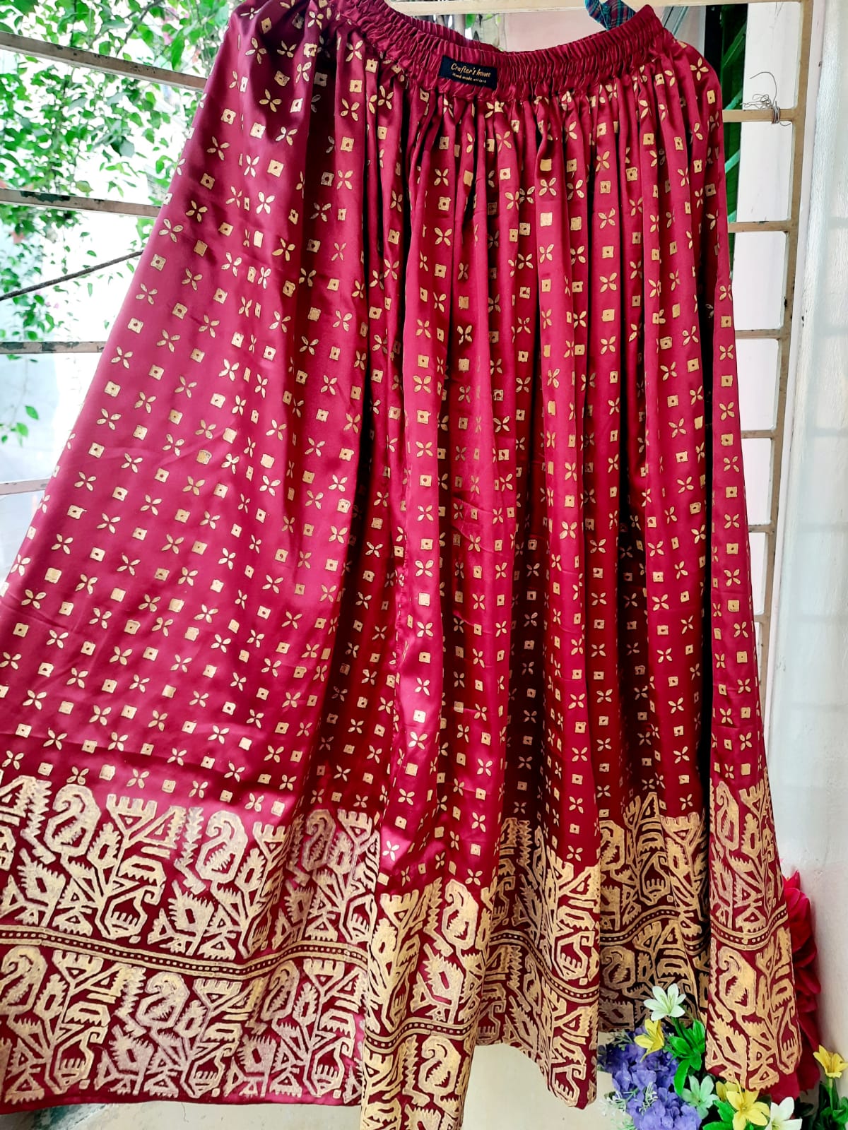 WhatsApp Image 2022-04-02 at 11.14.33 AM (1) Ladies Long Skirt