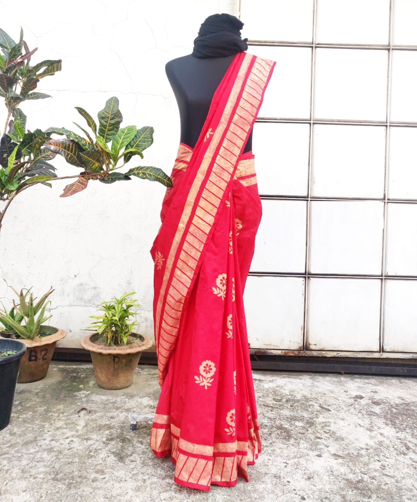 WhatsApp Image 2022-05-28 at 10.15.27 AM Paper Silk Saree