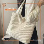 Fashionable High-Capacity Tote Bag