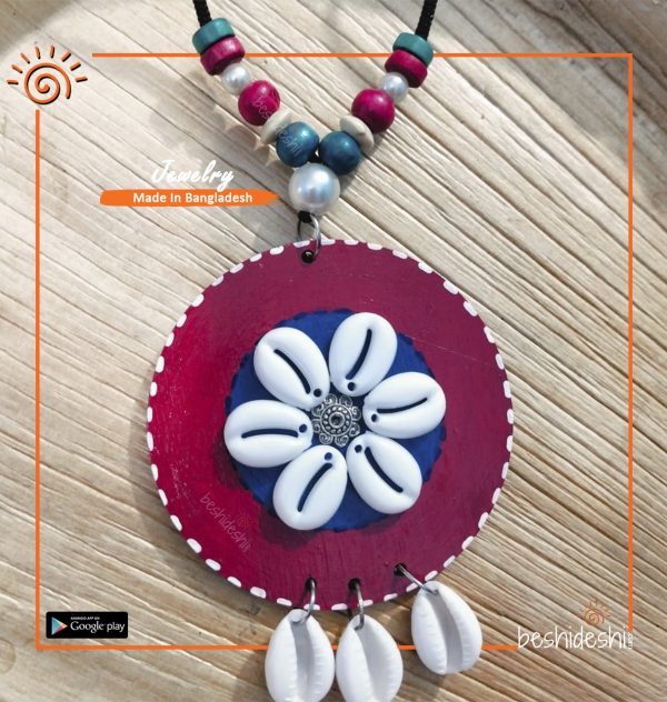 Wooden Handmade Neckpiece