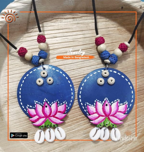Wooden Handmade Neckpiece