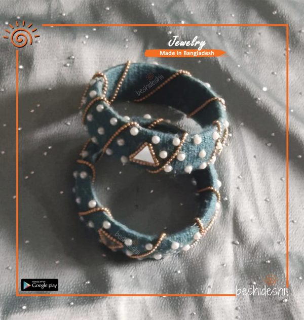 Hand Made Bangle Set