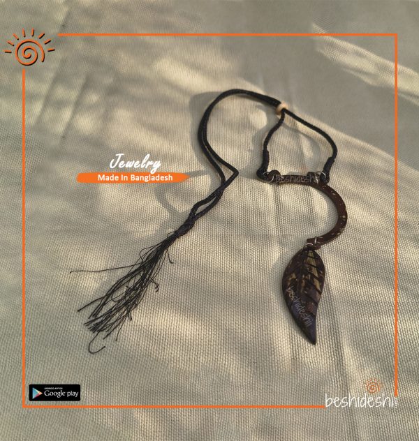 Handmade Coconut Shell Neckpiece