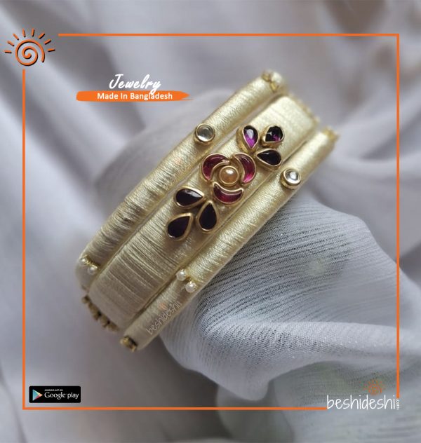 Hand Made Bangle Set