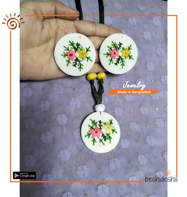 Handmade Embroidery Jewelry Set