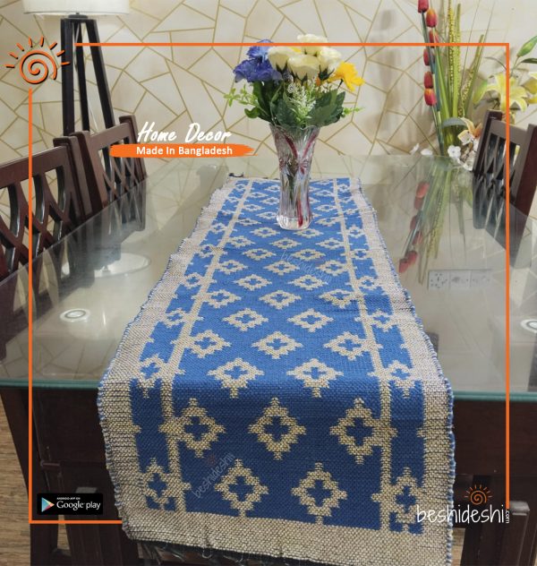 Single Table Runner