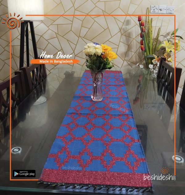 Single Table Runner
