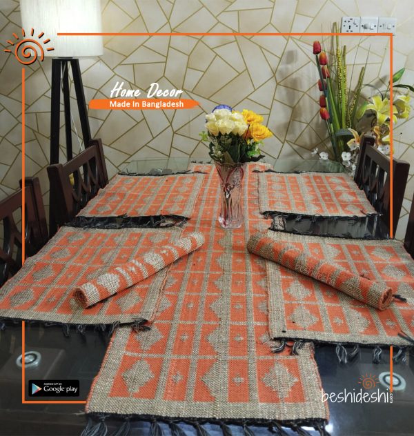 Table Runner Set