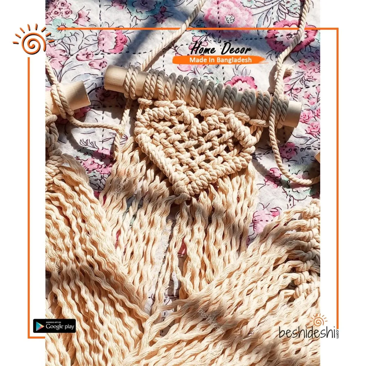 Macramé Mini Wall Hanging